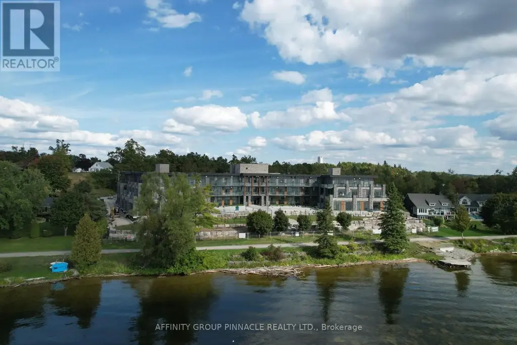 309 - 99 Louisa Street, Kawartha Lakes (Fenelon Falls)